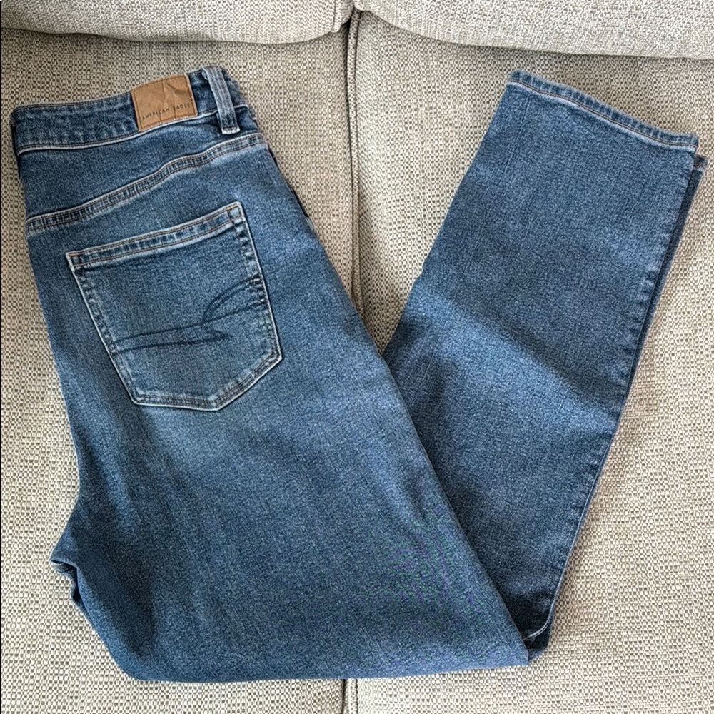 American Eagle Mom Jeans